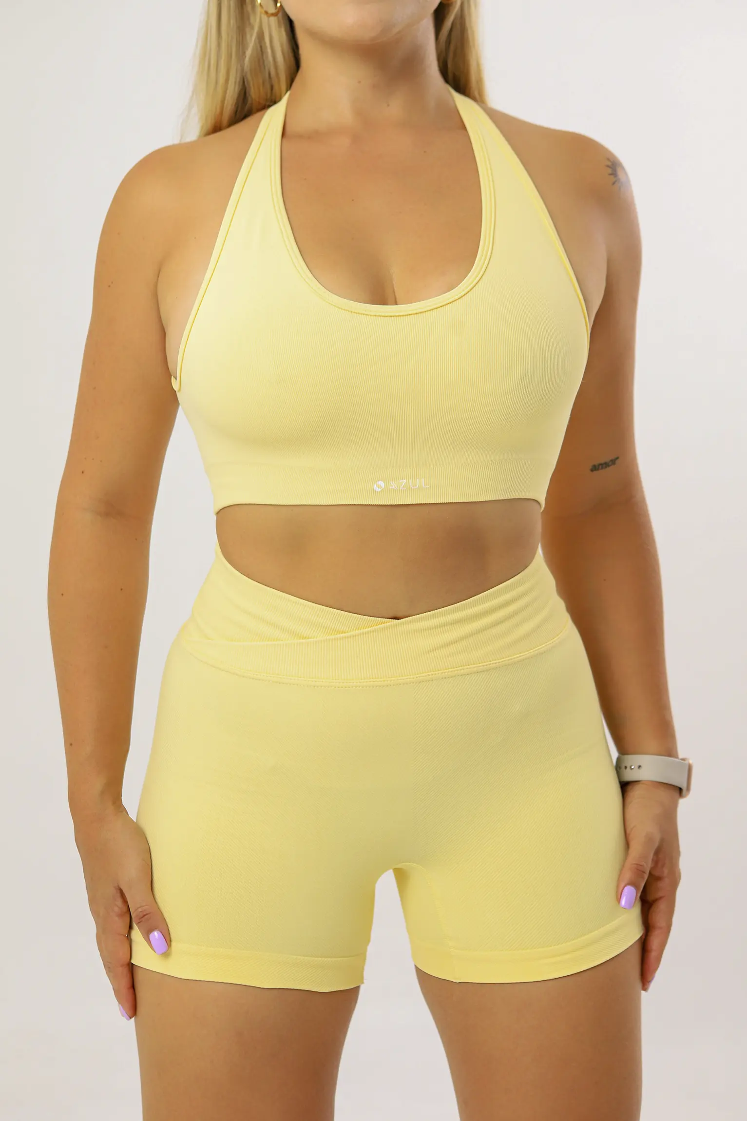 Top Draco · Sesgado con doble tirante en espalda · Amarillo Mantequilla - Image 5
